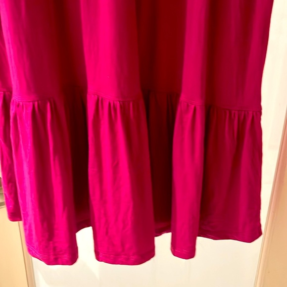 NWOT/LOGO by Lori Goldstein Cotton modal Regular Tiered Dress in Crushed Berry/L - Picture 9 of 11